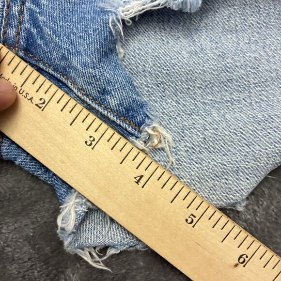 Levi's 501 Shorts Womens Sz.30 Blue Denim Raw Hem Daisy Duke Button Fly - Picture 8 of 9
